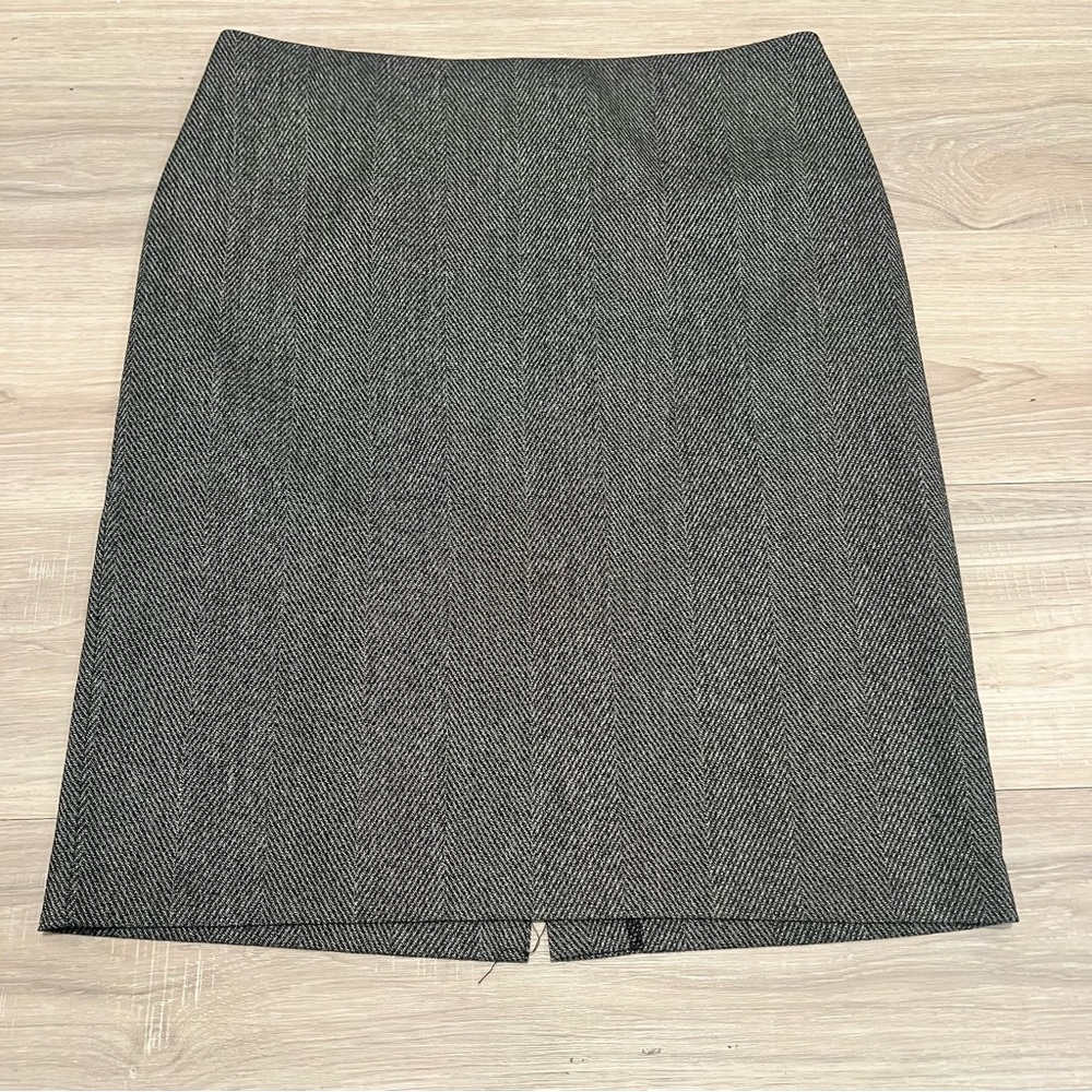 New York & Company Charcoal Pencil Skirt